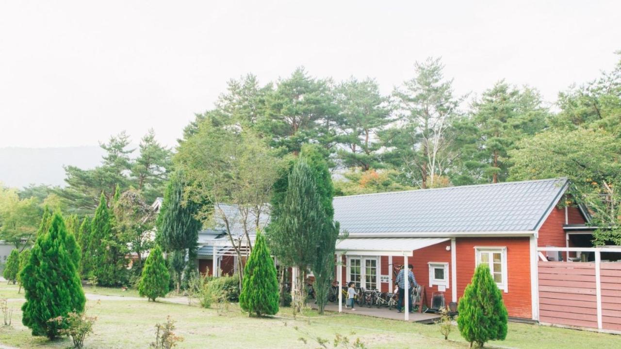 Pica Fujisaiko Hotel Fujikawaguchiko Bagian luar foto